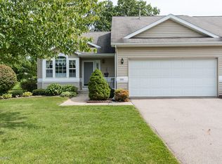 1681 Quail Run Dr, Kalamazoo, MI 49009