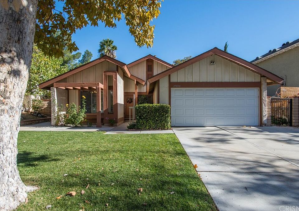 1st image of 27850 Sycamore Creek Dr