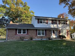 21 Wheatfield Dr, Wilmington, DE 19810