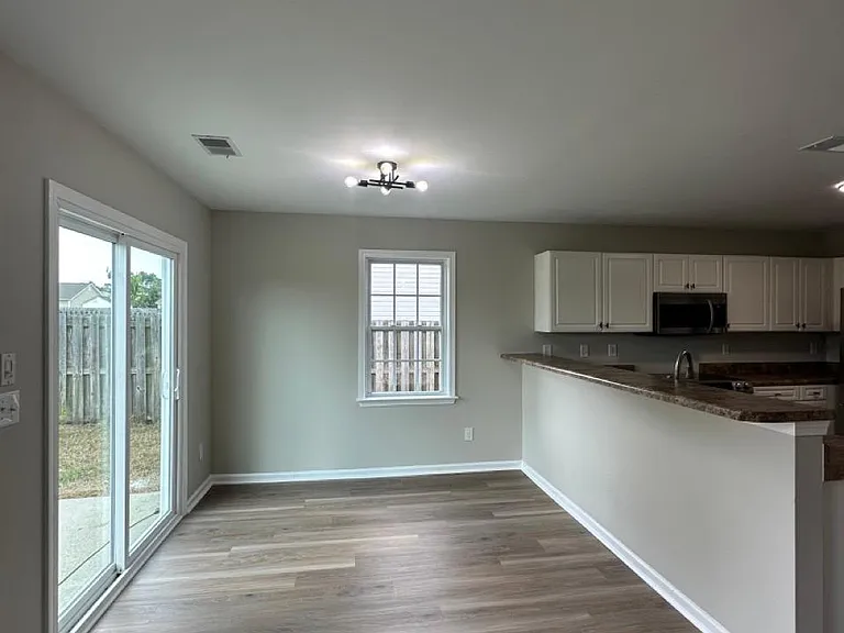 1553 Pine Harbor Way — Photo 8