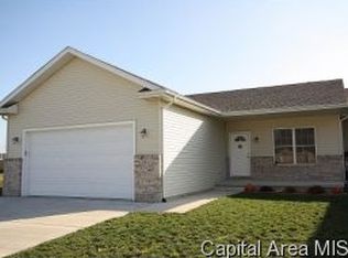 512 Karen Rose Ln, Rochester, IL 62563