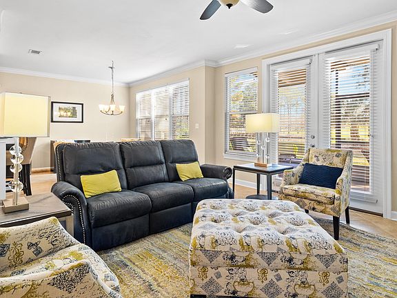 5th image of 8532 Turnberry Ct #8532