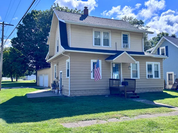 111 Arden Park Ave, Sturgis, MI 49091