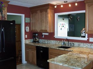 2000 Honeydew Dr, Summerville, SC 29483