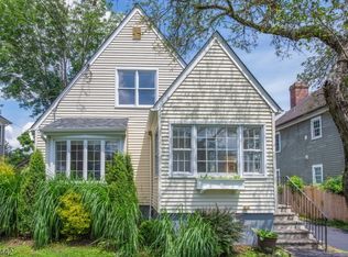 166 Sand Spring Rd, Harding, NJ 07960