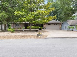 21 Penrith Dr, Bella Vista, AR 72714