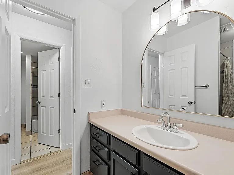 3790 Iris Ave — Photo 8