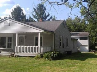 12500 Jackson Dr, Burton, OH 44021