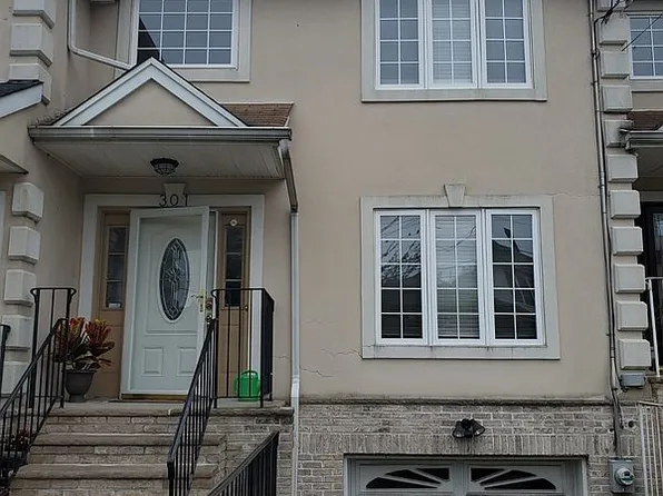 301 Major Ave, Staten Island, NY 10305