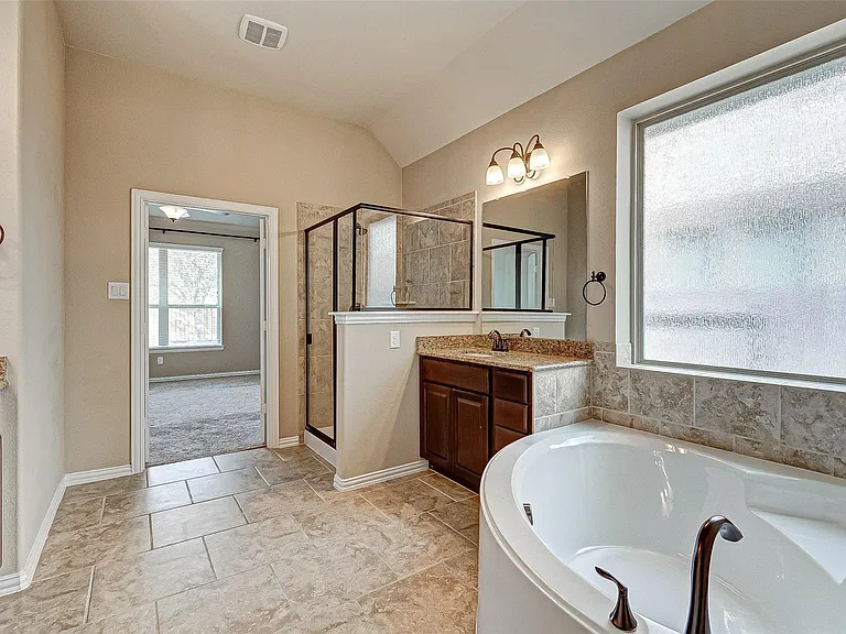 4814 Sequoia Park Ln — Photo 29