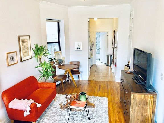3rd image of 179 E Houston St #5