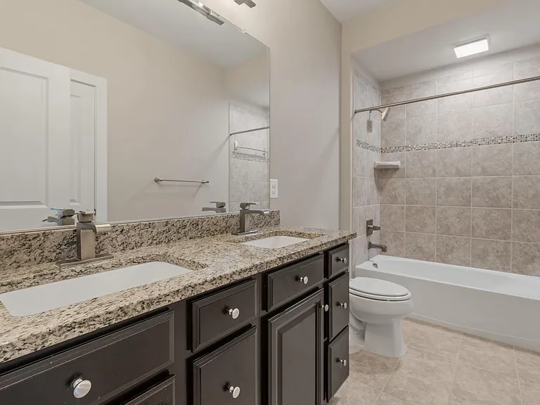 22428 Philanthropic Dr — Photo 9