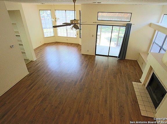 2nd image of 11126 Cherry Park Dr
