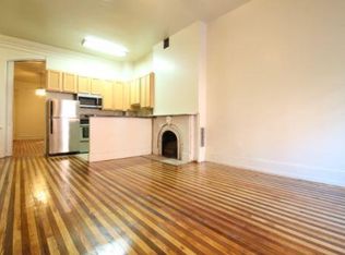 2122 Walnut St APT 2, Philadelphia, PA 19103