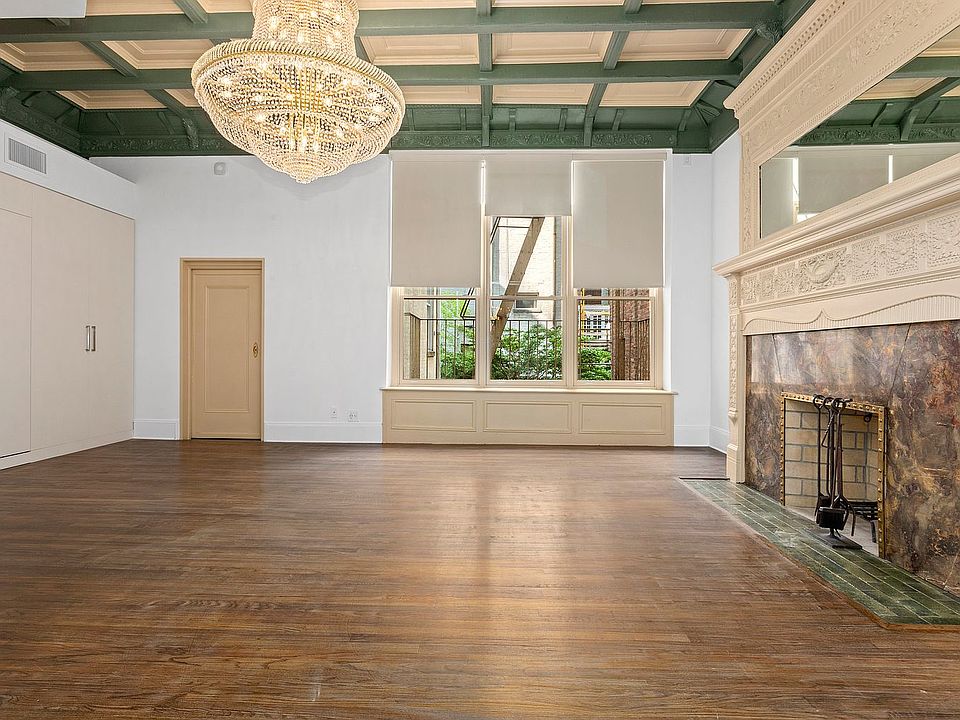 1st image of 16 E 77th St APT 1