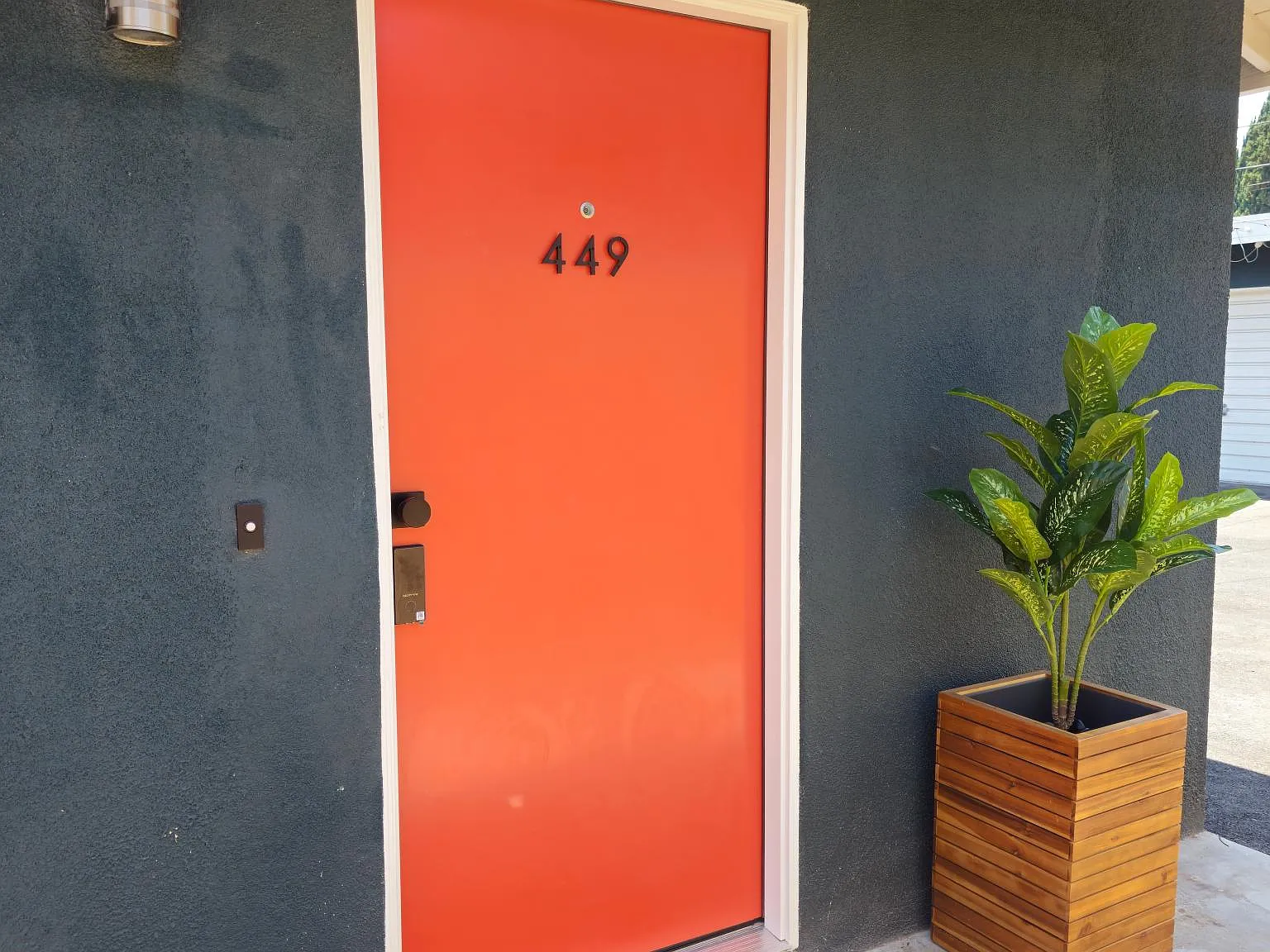 2 bed, 1068 sqft, $3,895 — Photo 2