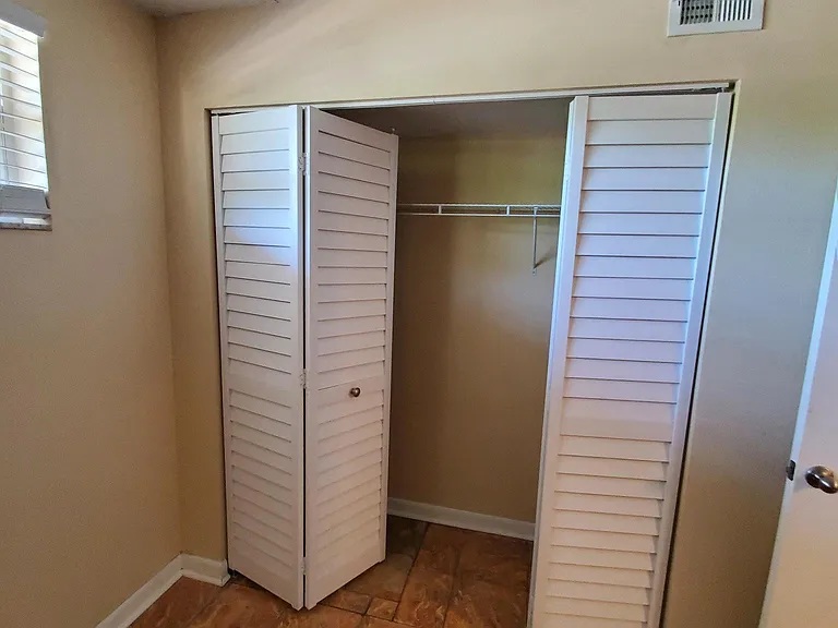 5820 N Church Ave — Photo 14