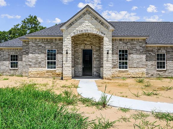 4th image of 6311 Blackhawk Dr