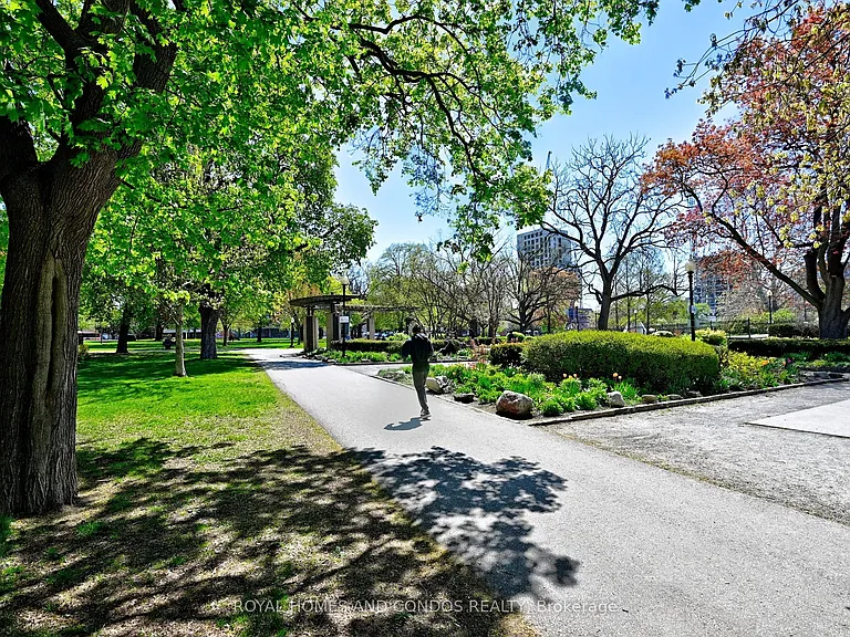 415 Jarvis St #125 — Photo 48