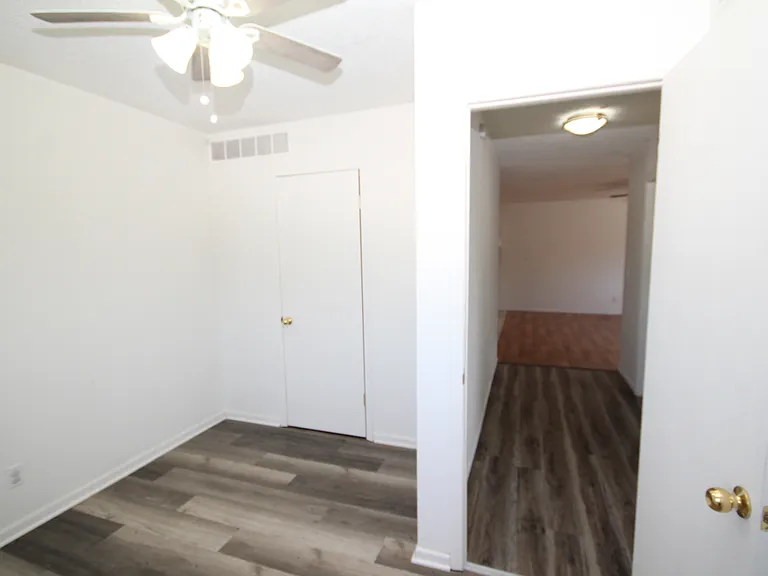 719 N Main St #2 — Photo 14