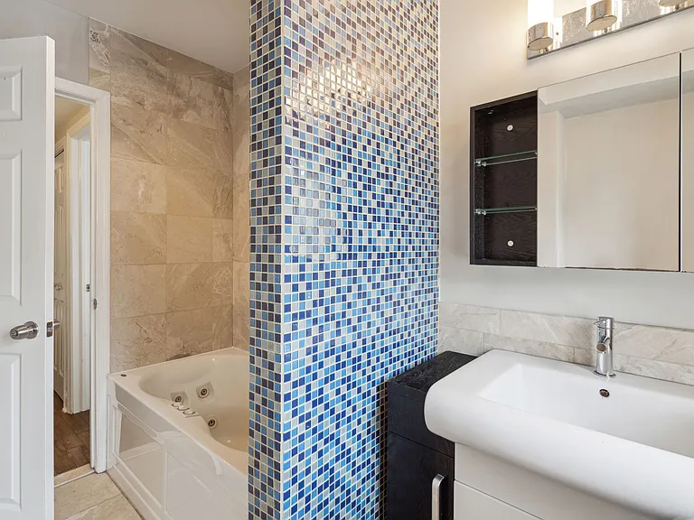 764 S 23rd St #3 — Photo 10