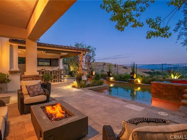 8 Weber Ln, Coto De Caza, CA 92679