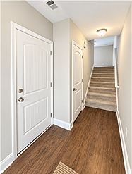 3rd image of 31 Abaco Ct