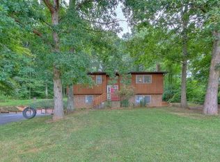 110 Webb Ct, Jonesborough, TN 37659
