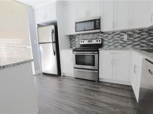 1135 Hampton Blvd, Pompano Beach, FL 33068