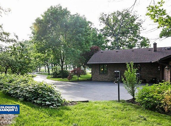 2nd image of 29974 Oak Meadow Dr