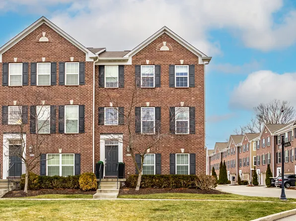 960 Orlando St, Carmel, IN 46032