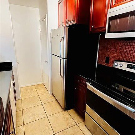 4th image of 3300 Pebblebrook Dr APT 90