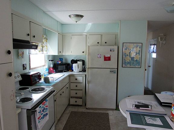 3rd image of 1375 Pasadena Ave S Lot 305