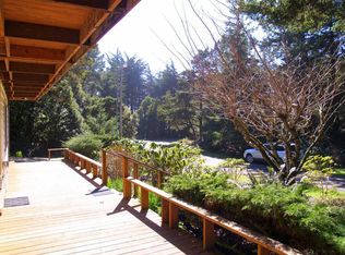 42355 Parkwood Dr, Port Orford, OR 97465