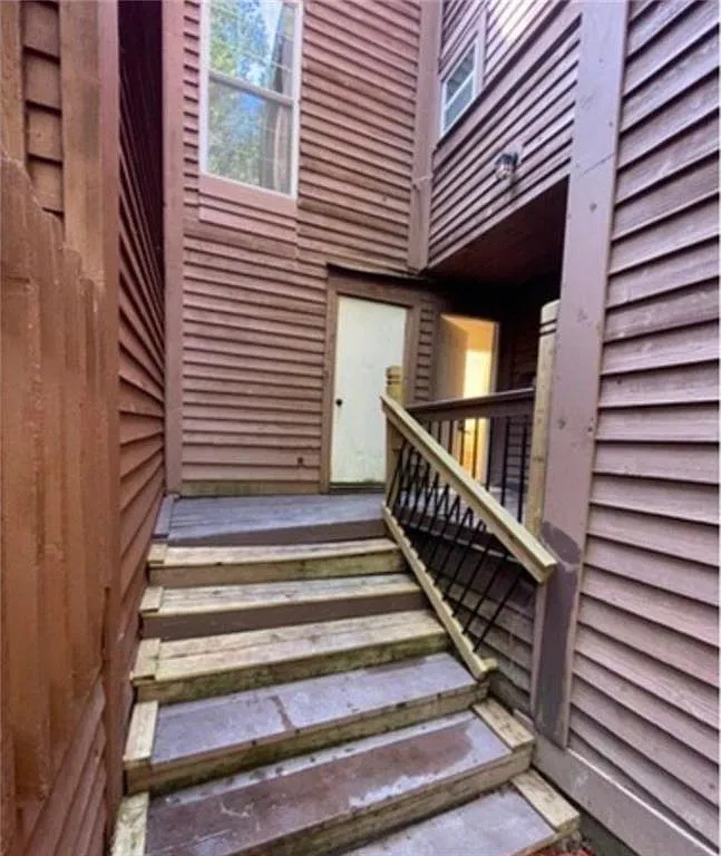 3 bed, 2.5 bath, 1865 sqft, $1,800 — Photo 1