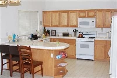 5th image of 2585 Eagle Rock Cir
