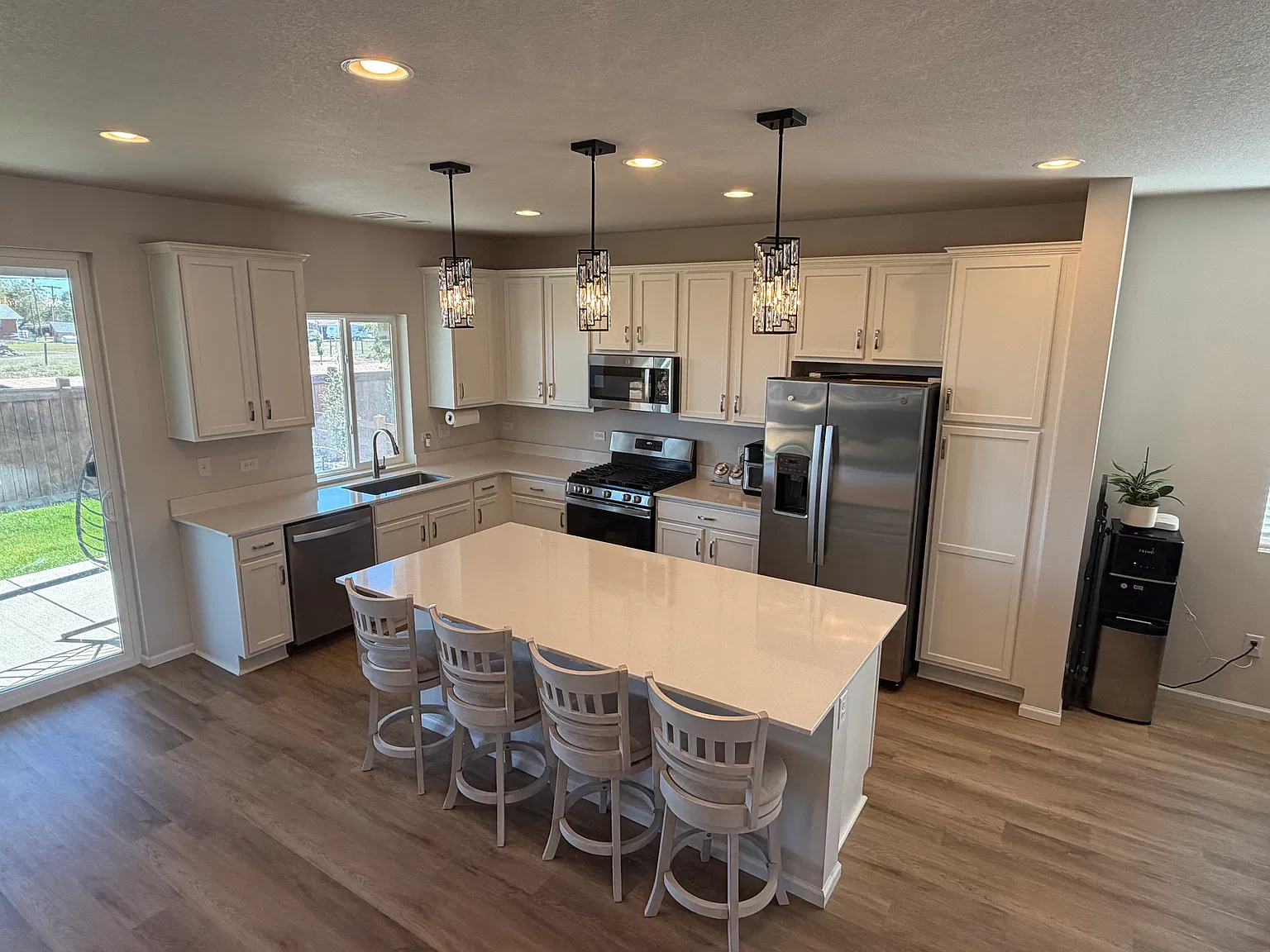 12570 Poplar St — Photo 4