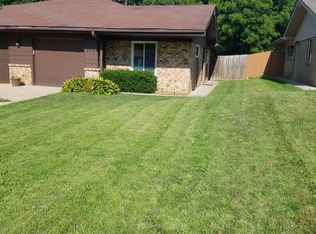 420 S Jackson St, Batavia, IL 60510