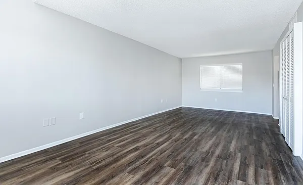 Wymore 360 Apartments — Photo 14
