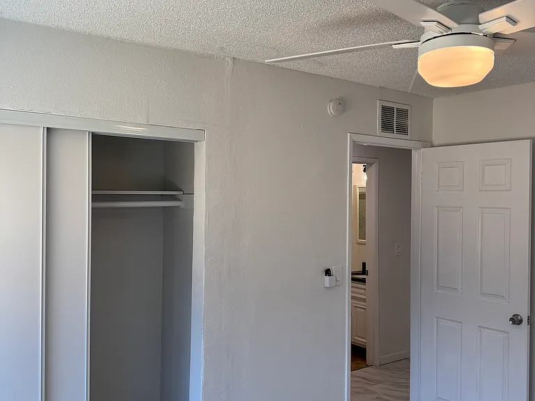 22 Merrimac Pl — Photo 17