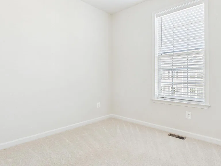 23 Chester Ct — Photo 37