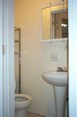 Rented by Tower Brokerage | media 32