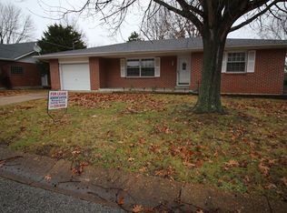 616 S Washington Ave, Union, MO 63084