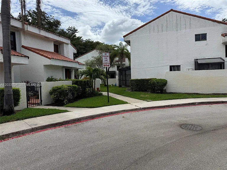 11749 Terra Bella Blvd — Photo 26