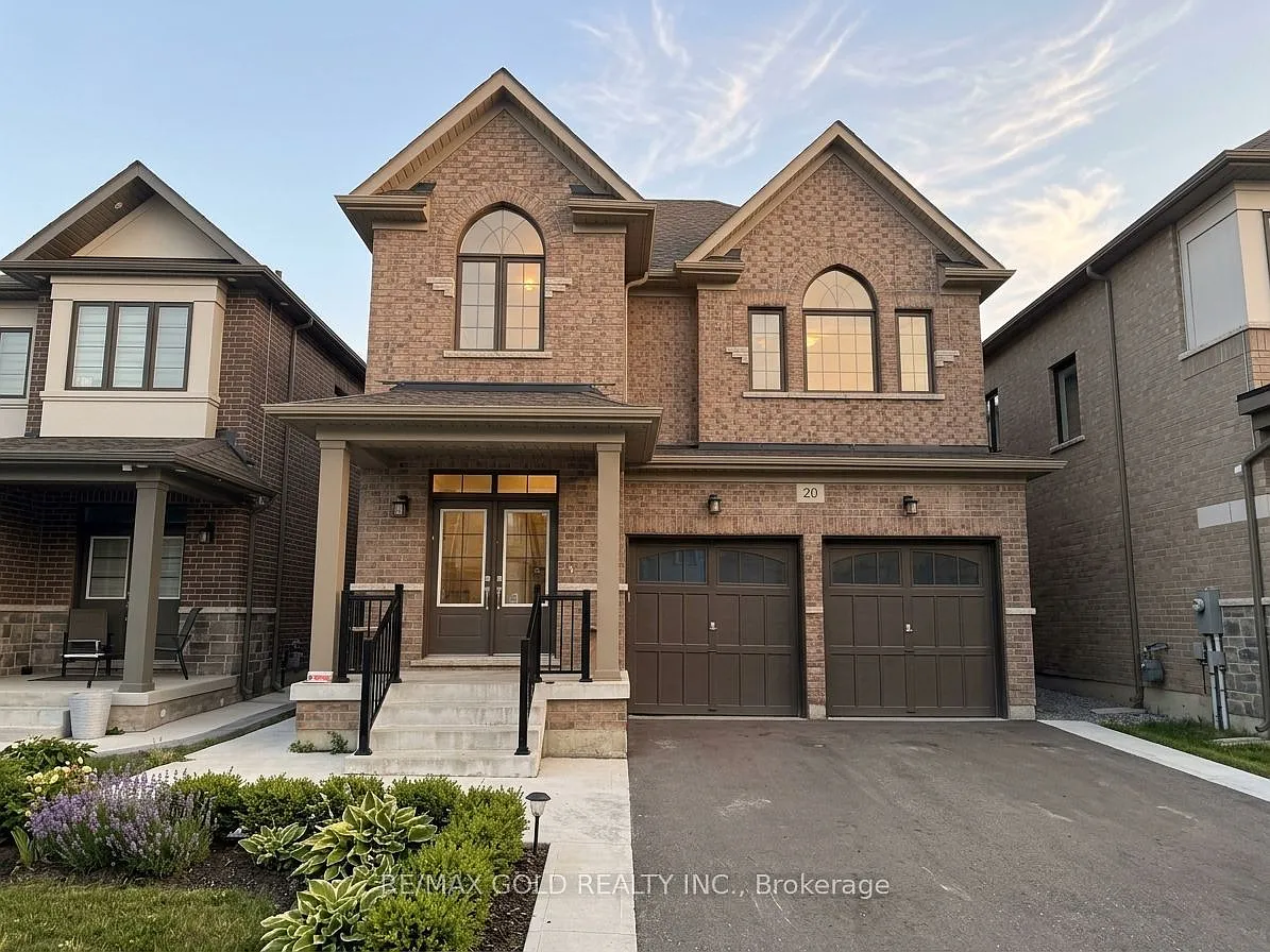4 bed, $3,400 — Photo 1