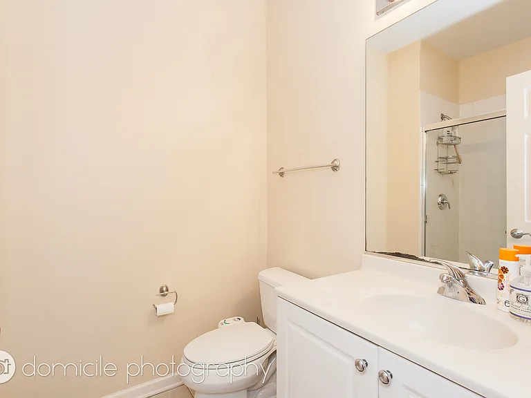 1421 S Halsted St #2B — Photo 15