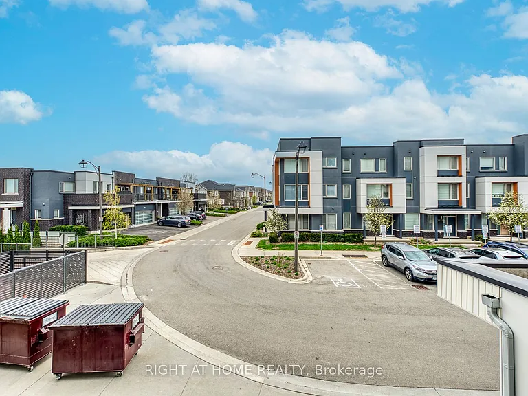 3028 Creekshore Cmn #215 — Photo 34