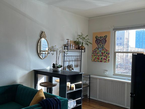 3rd image of 412 N Alabama St APT 112