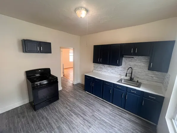 827 Hyde Park Ave #2, Hyde Park, MA 02136
