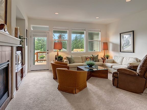 5th image of 13329 Adair Creek Way NE
